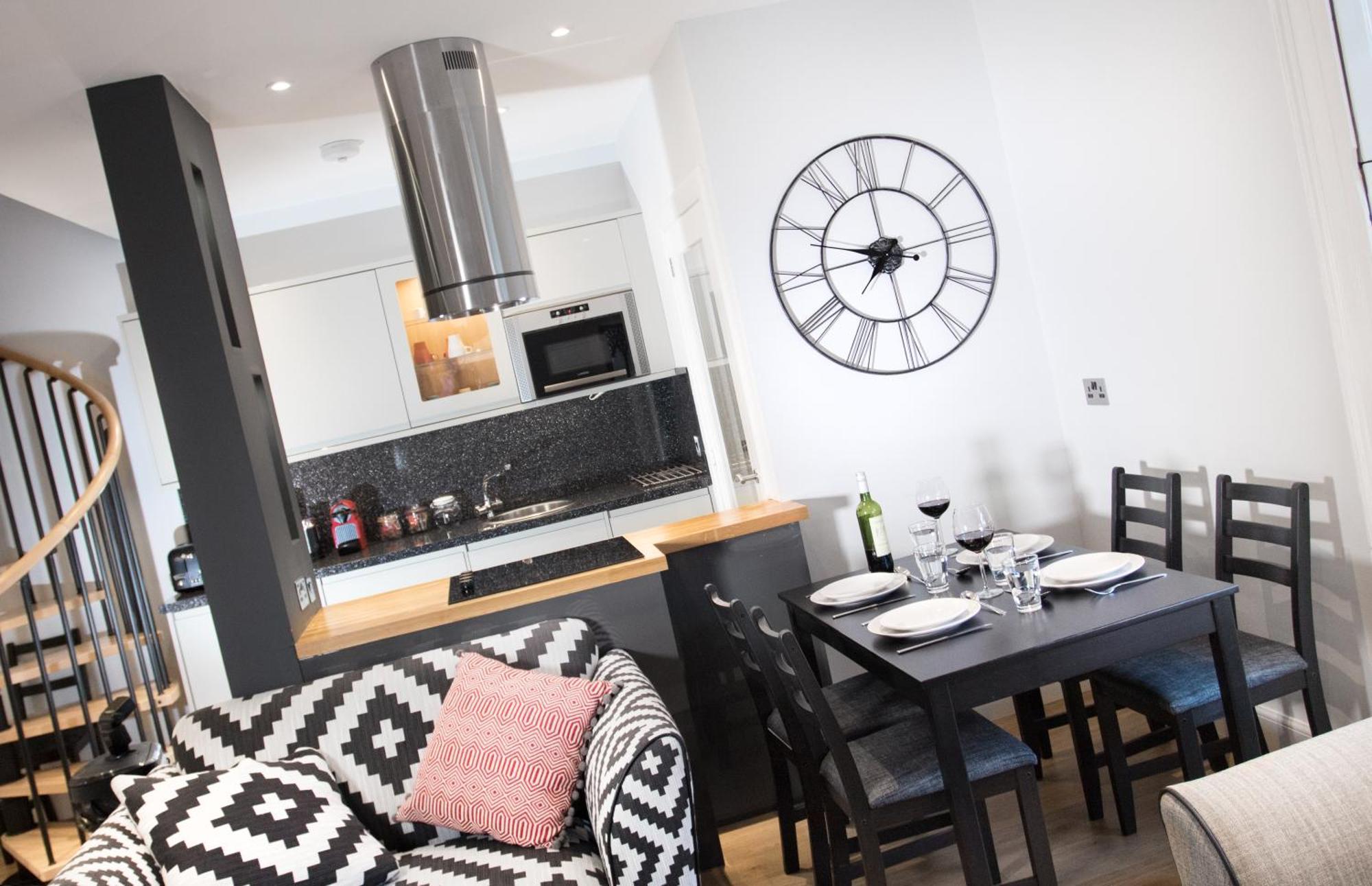 Glenmoriston Town House Apartments Ίνβερνες Εξωτερικό φωτογραφία