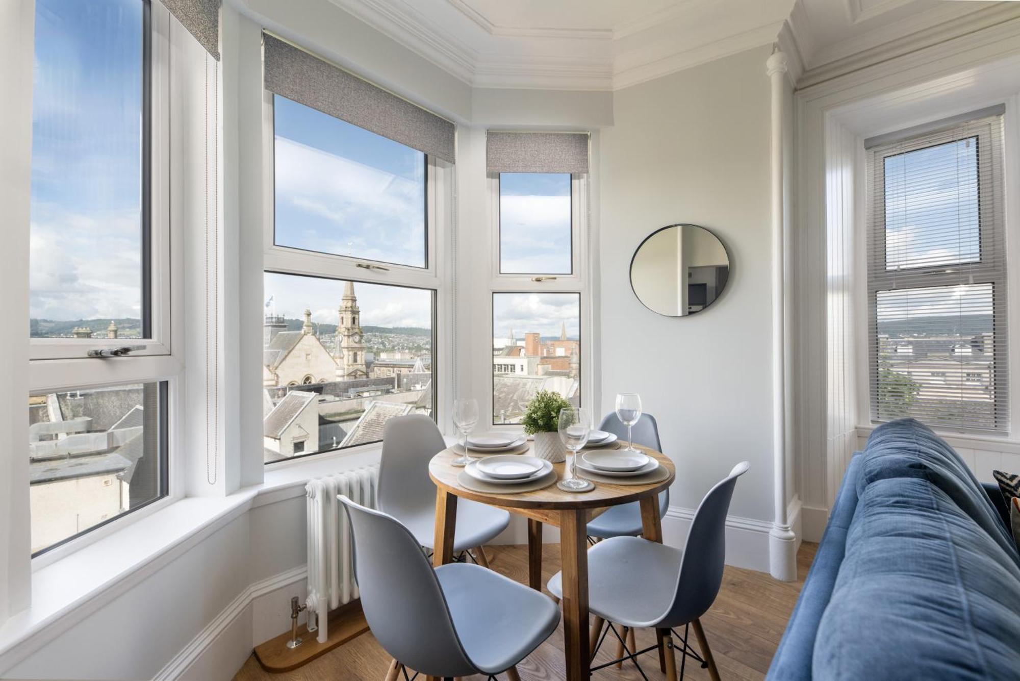 Glenmoriston Town House Apartments Ίνβερνες Εξωτερικό φωτογραφία
